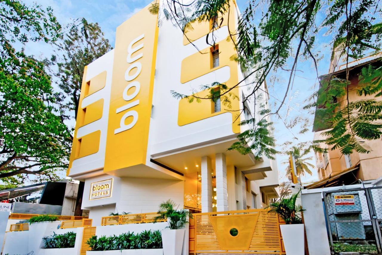 Bloom Hotel - Indiranagar Bangalore Exterior photo