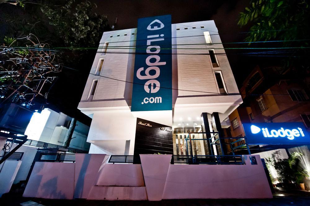 Bloom Hotel - Indiranagar Bangalore Exterior photo