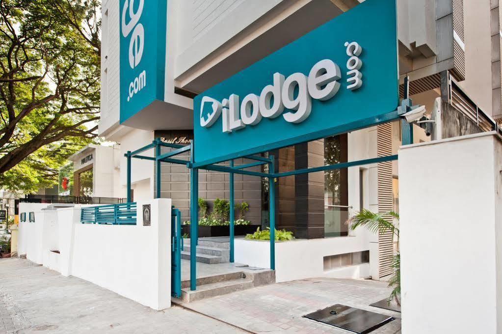 Bloom Hotel - Indiranagar Bangalore Exterior photo